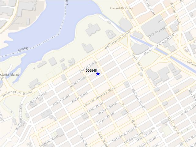 Une carte de la zone qui entoure immédiatement le bâtiment numéro 006548
