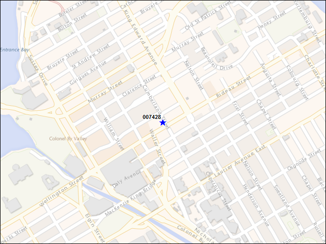 Une carte de la zone qui entoure immédiatement le bâtiment numéro 007428
