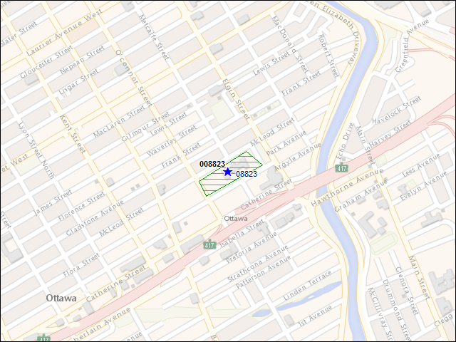 Une carte de la zone qui entoure immédiatement le bâtiment numéro 008823
