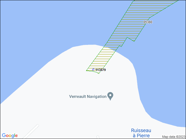 Une carte de la zone qui entoure immédiatement le bâtiment numéro 113879