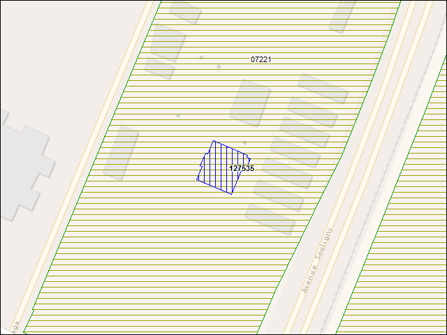 Une carte de la zone qui entoure immédiatement le bâtiment numéro 127535