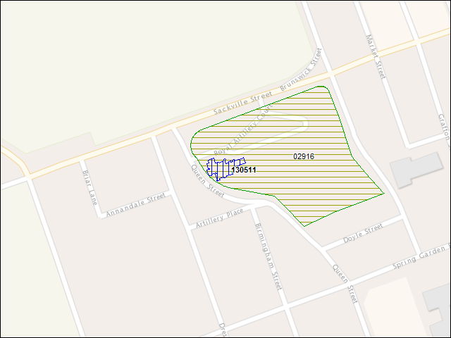Une carte de la zone qui entoure immédiatement le bâtiment numéro 130511